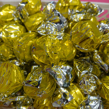 Load image into Gallery viewer, Pink Lady Twist Wrap Chocolates (125g)