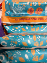 Load image into Gallery viewer, Plant Powered Honeycomb Blast Choccy Bar
