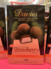Load image into Gallery viewer, Davies Strawberry Creams Pouch
