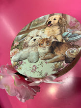 Load image into Gallery viewer, Assorted Gift Box - 330g

